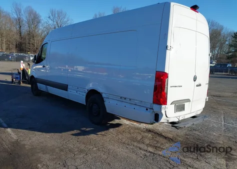 2023 Mercedes-Benz Sprinter 2500 from USA, damaged, VIN W1Y4NDHY1PT138980